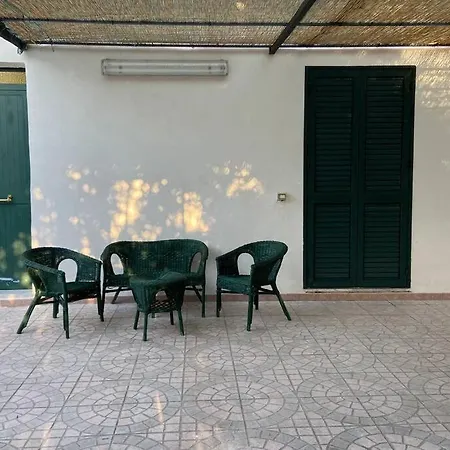L'uliveto Di Nonno Giacomo Feriehus Rosolini