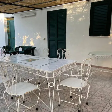 Feriehus L'uliveto Di Nonno Giacomo