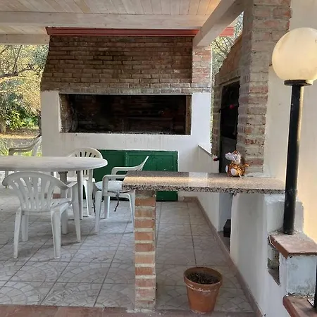 Feriehus L'uliveto Di Nonno Giacomo *