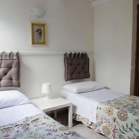 Uliveto Nonno Giacomo Tatil Evi